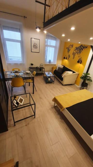 Violet Apartment With Air Condition Budapeszt Zewnętrze zdjęcie